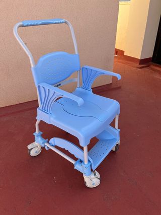 Silla aseo y ducha como nueva.