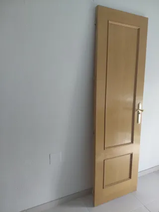 Puerta madera maciza 62,5 cm