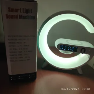 Lampada multifunzione con altoparlante