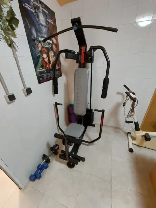 Máquina de musculación multifunción