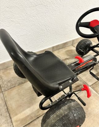 Kart a pedales negro