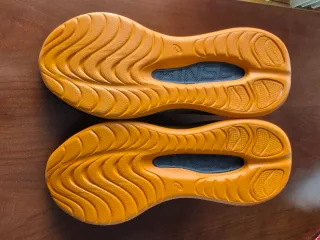 Zapatillas Asics Gel Kinsei Max Talla 42