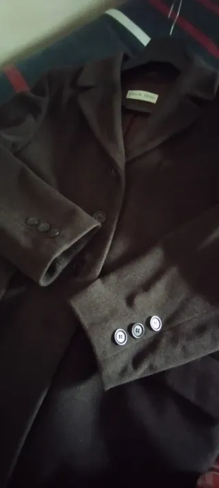 Abrigo señora marrón