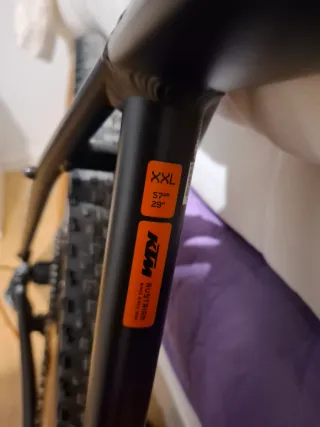 Bicicleta KTM montaña