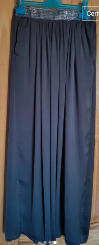 Conjunto Blusa Massimo Dutti y Falda Larga