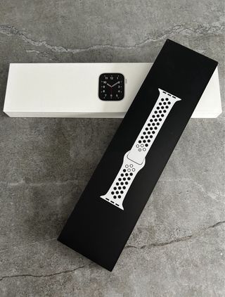 Apple Watch Negro y Blanco