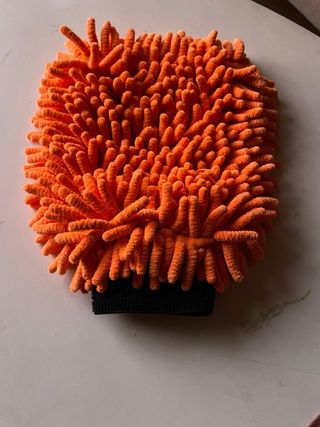 Guante de limpieza naranja
