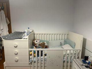 Maxi cuna con cama y cambiador