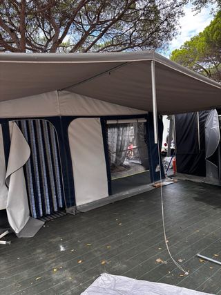 Caravana LMC en muy buen estado con avance,cocina