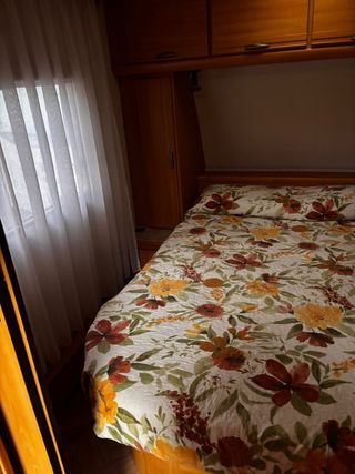 Caravana LMC en muy buen estado con avance,cocina