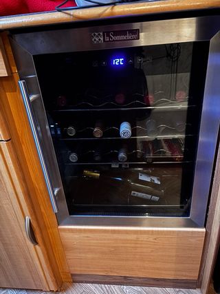 Caravana LMC en muy buen estado con avance,cocina