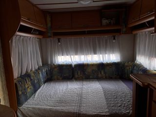 Caravana LMC en muy buen estado con avance,cocina