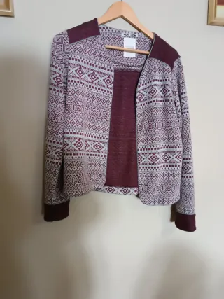 Rebeca punto bicolor beige y morado