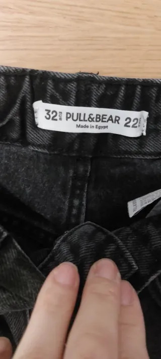 Vaqueros Pull&Bear negros talla 46