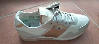 Deportivas Pepe Jeans Blancas y Doradas