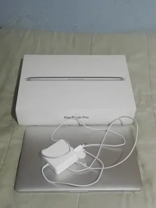 MacBook Pro 13 2014 I5 16GB RAM 512GB SSD