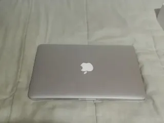 MacBook Pro 13 2014 I5 16GB RAM 512GB SSD