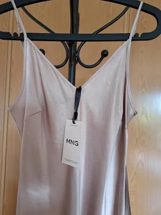 Vestido lencero Mango rosa empolvado