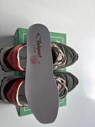 Zapatillas Valsport nuevas verde y naranja