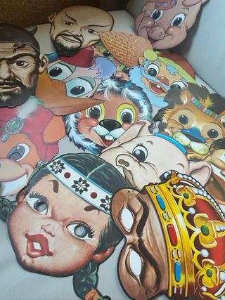 Lote 34 caretas de kiosco