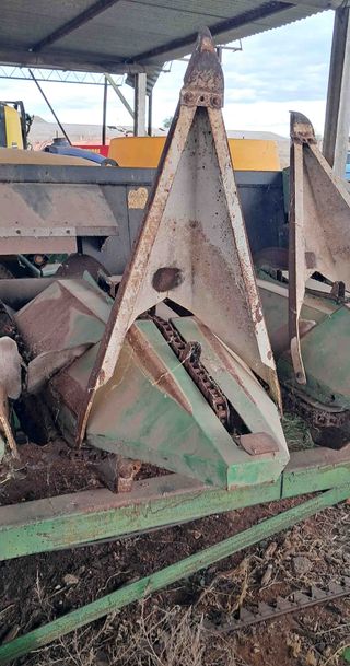 Cabezal 6 hileras maiz Moresil Cronos.