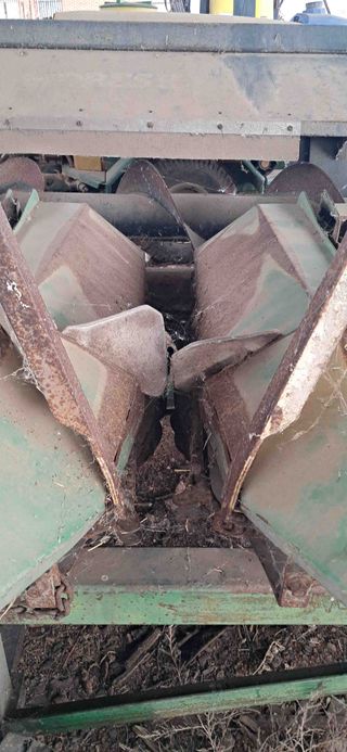 Cabezal 6 hileras maiz Moresil Cronos.