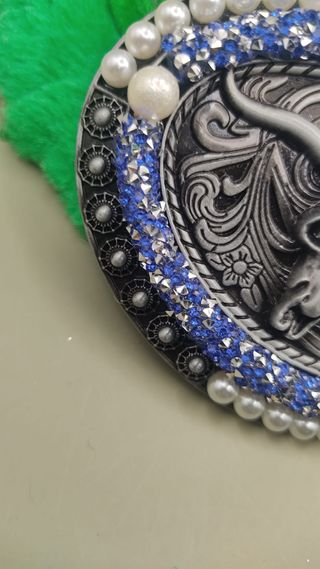 Fibbia stile western teschio toro