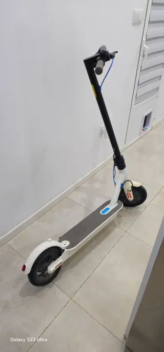 Patinete Eléctrico Smargiro Blanco