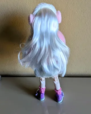 Muñeca BJD pelo blanco ojos verdes