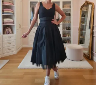 Vestido negro con tul