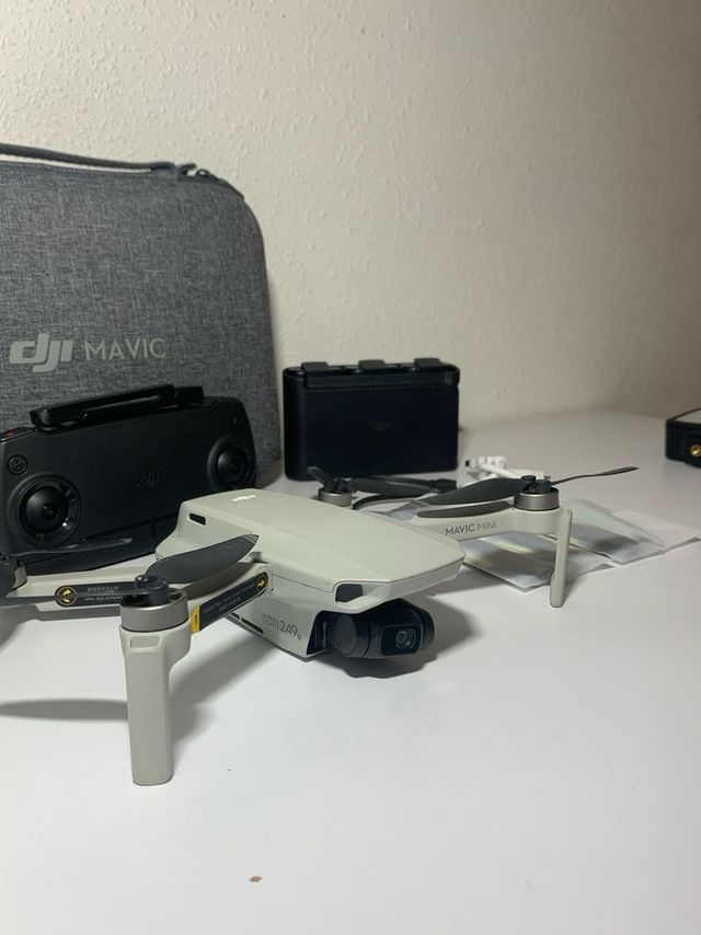 DJI Mavic Mini Fly More Combo
