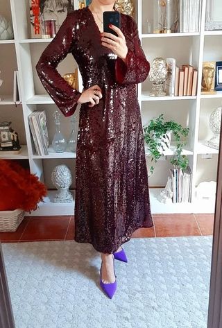 Vestido fiesta lentejuelas largo Zara burdeos