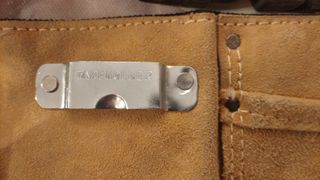 Cinturón Encofrador de Cuero con Soporte