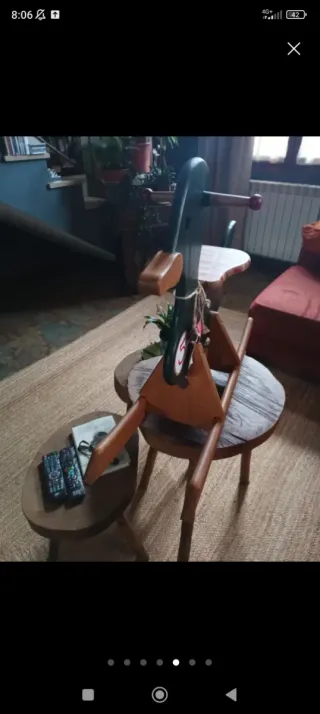 CABALLITO BALANCÍN DECORADO A MANO.