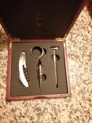 Juego Accesorios Vino: Sacacorchos, Tapón, Termóme