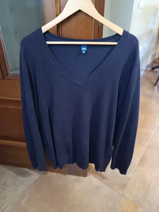 Jersey Morado Mujer Cuello Pico