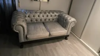 Sofá Chester 2 plazas vintage piel gris