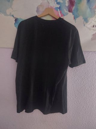 Camiseta Negra Wednesday Talla M