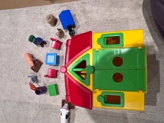 Granja Playmobil 123 con accesorios