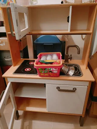 Cocinita de madera IKEA