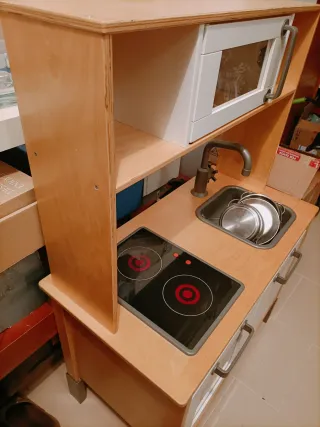 Cocinita de madera IKEA