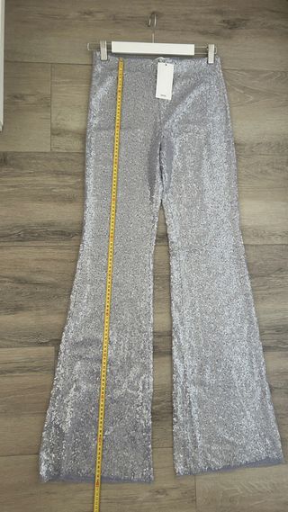 Pantalones lentejuelas Mango plateados nuevos