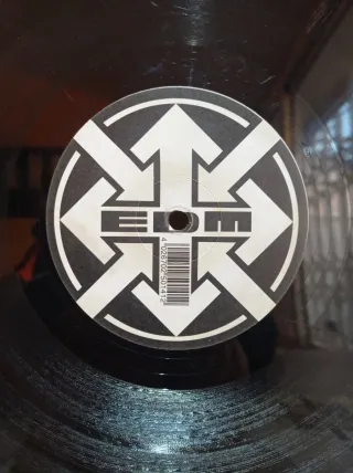 Vinilo makina remember