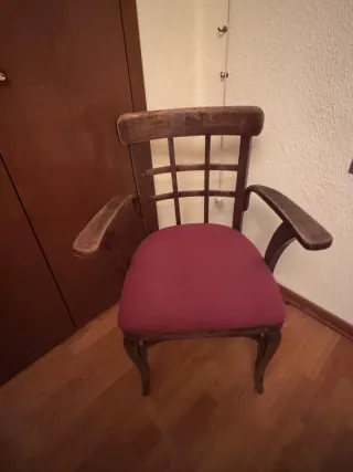 Silla vintage madera y tela