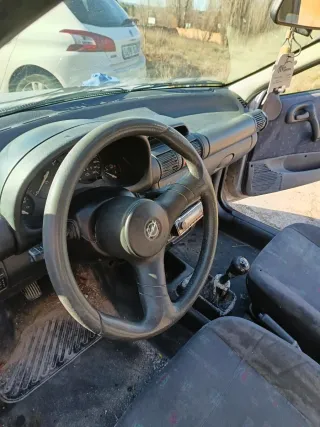 Opel Corsa 1995 algo negociable