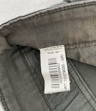 Pantalón vaquero. Álvaro Moreno. Talla 44