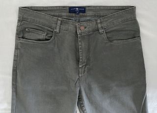 Pantalón vaquero. Álvaro Moreno. Talla 44