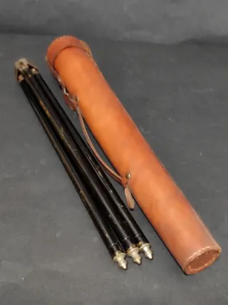 Treppiede vintage per fotocamera con custodia