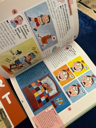 3 libros infantiles colección Larousse