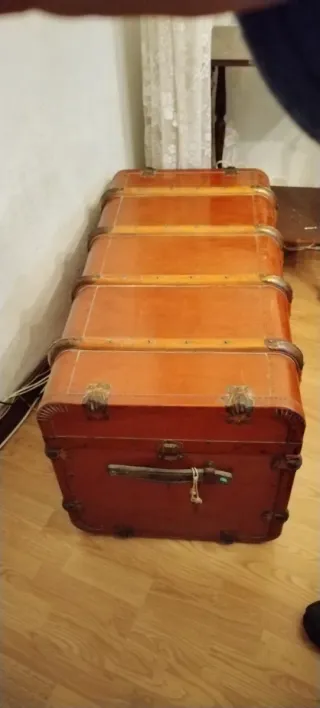 Baúl antiguo de almacenaje